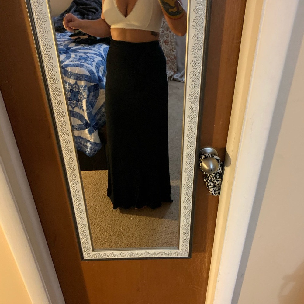 Long black maxi skirt